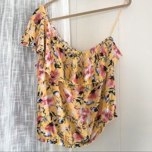 NWT One-shoulder floral top